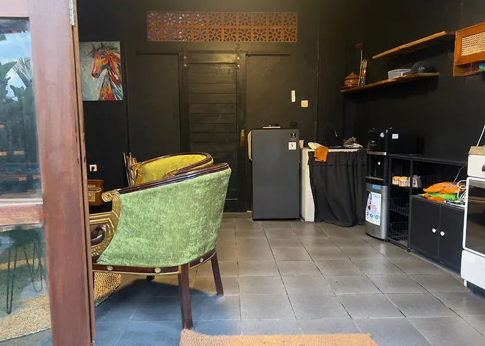 招待所 Kubu Yr Village 4*