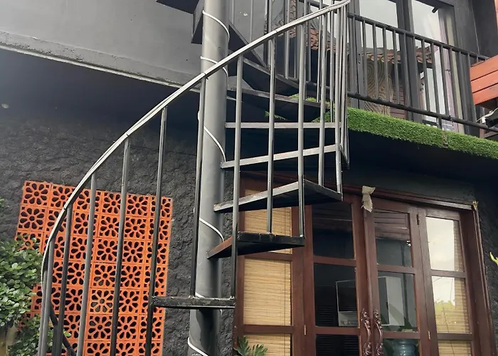 招待所 Kubu Yr Village 4*
